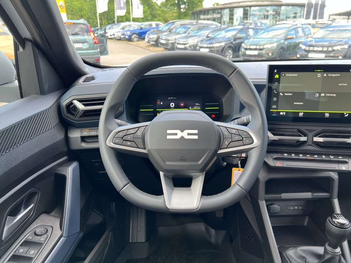 Fahrzeugbild eines Dacia Duster