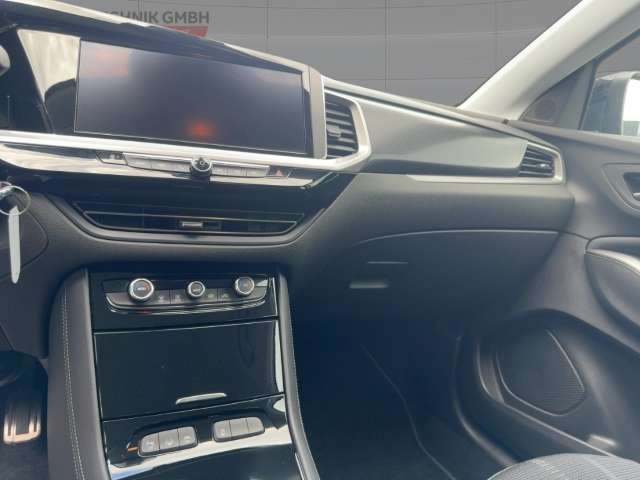 Fahrzeugbild eines Opel Grandland X