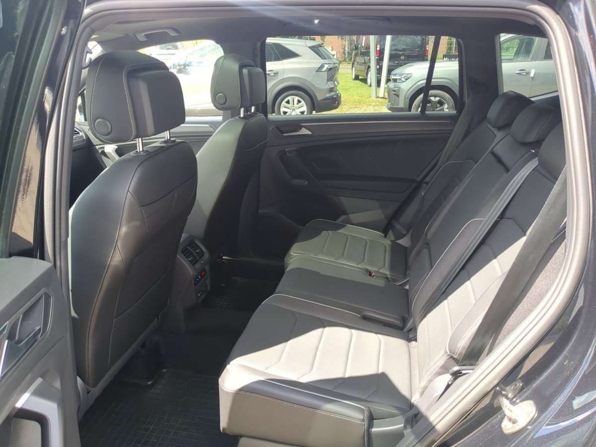 Fahrzeugbild eines Volkswagen Tiguan Allspace