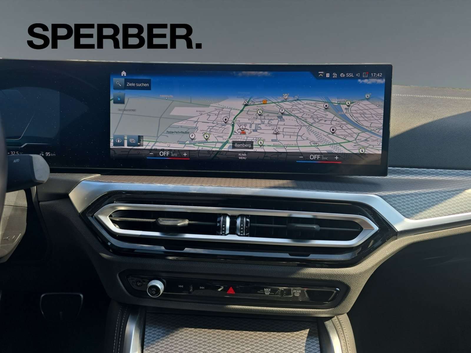 Fahrzeugbild eines BMW i4