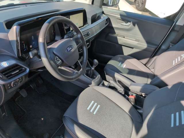 Fahrzeugbild eines Ford Tourneo Courier