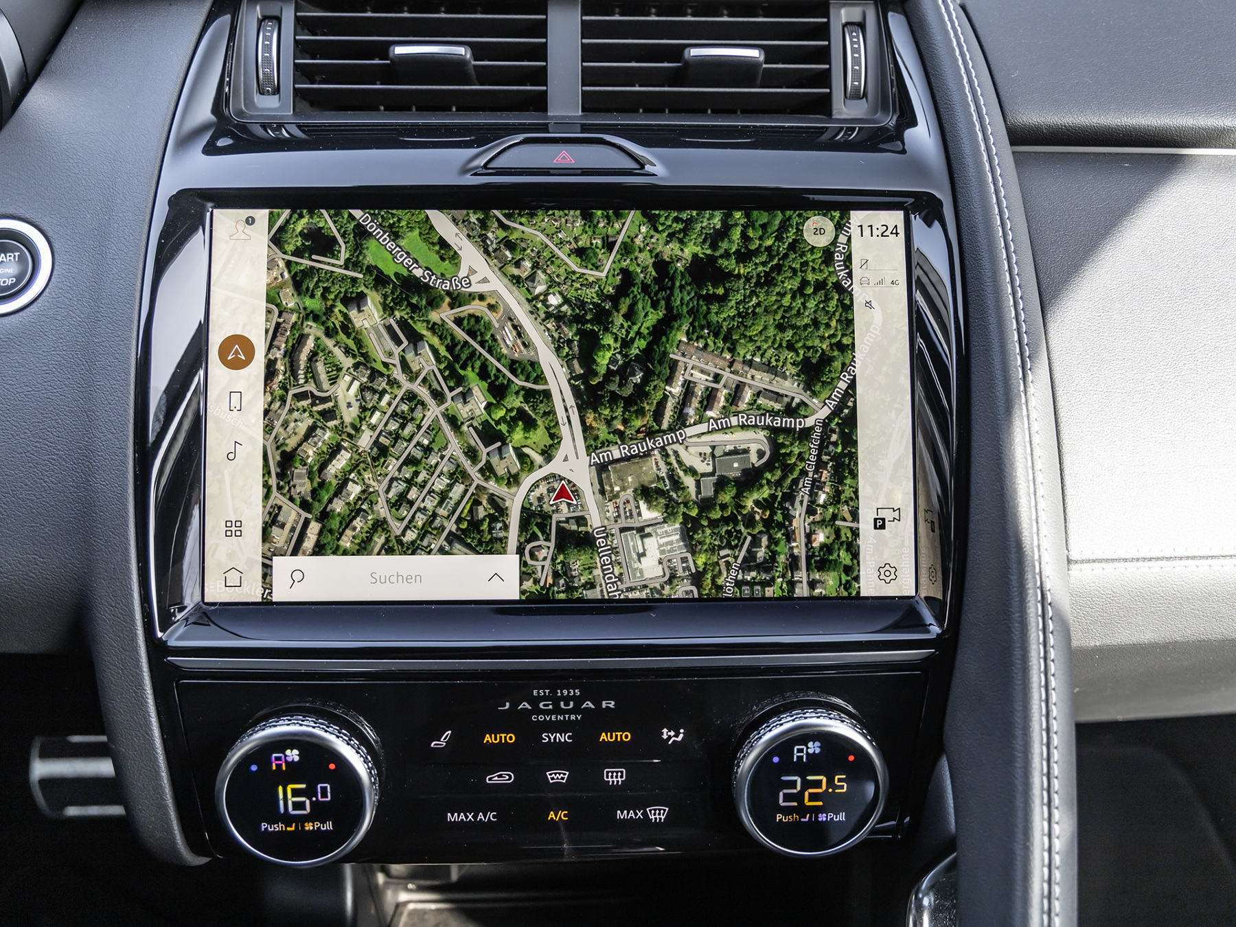 Fahrzeugbild eines Jaguar E-PACE
