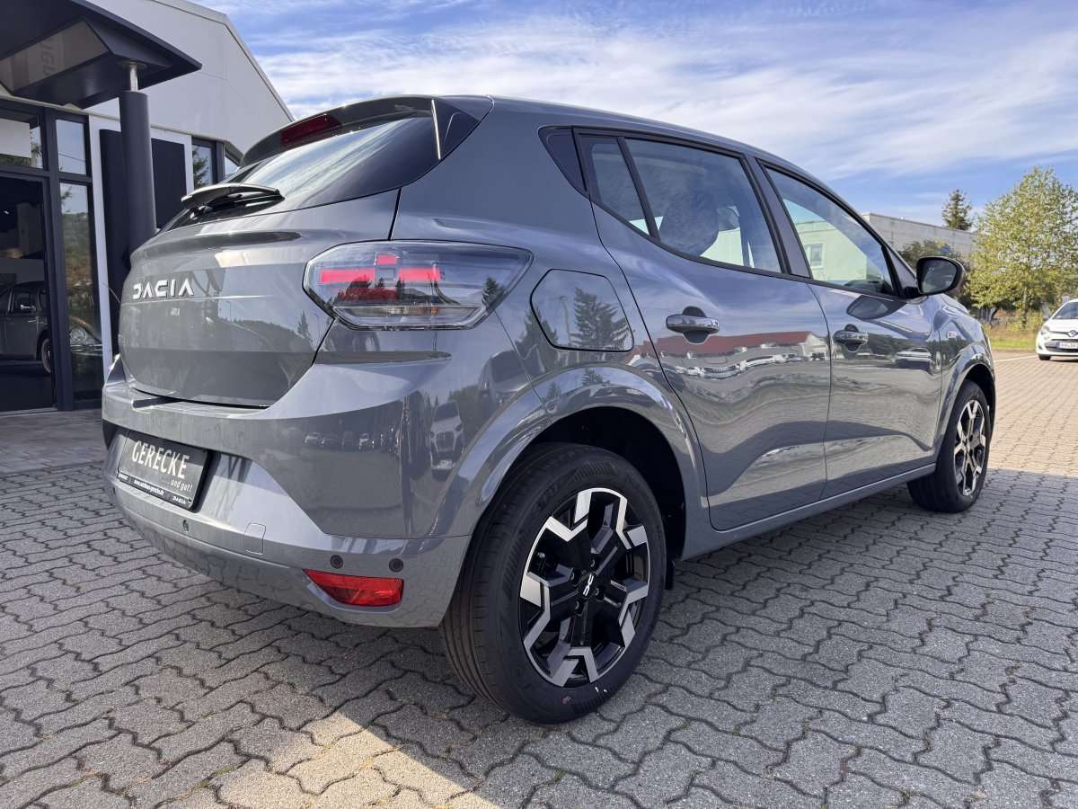 Fahrzeugbild eines Dacia Sandero