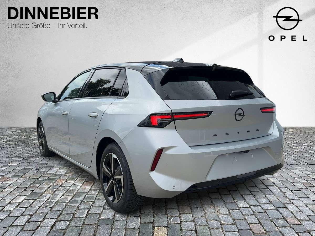 Fahrzeugbild eines Opel Astra