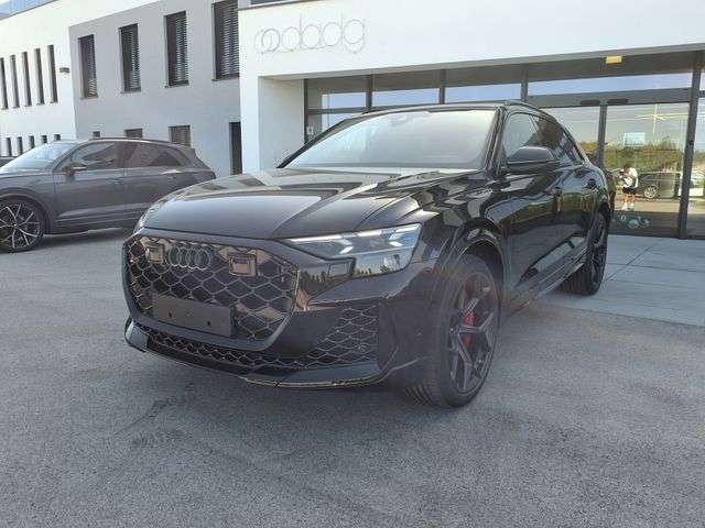 Fahrzeugbild eines Audi RS Q8