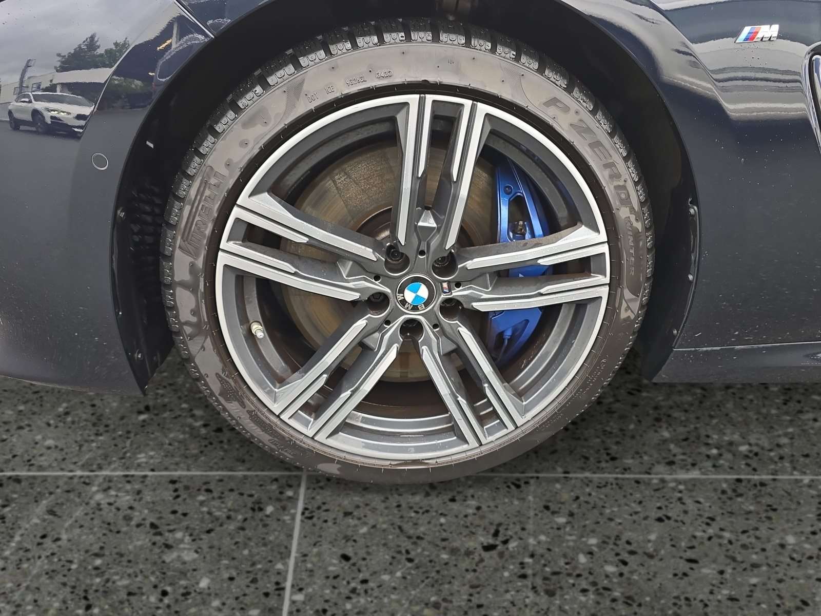 Fahrzeugbild eines BMW 8er-Reihe