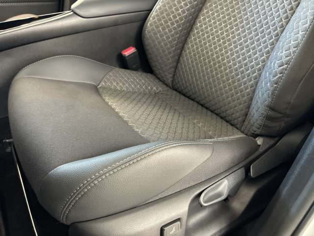 Fahrzeugbild eines Toyota C-HR