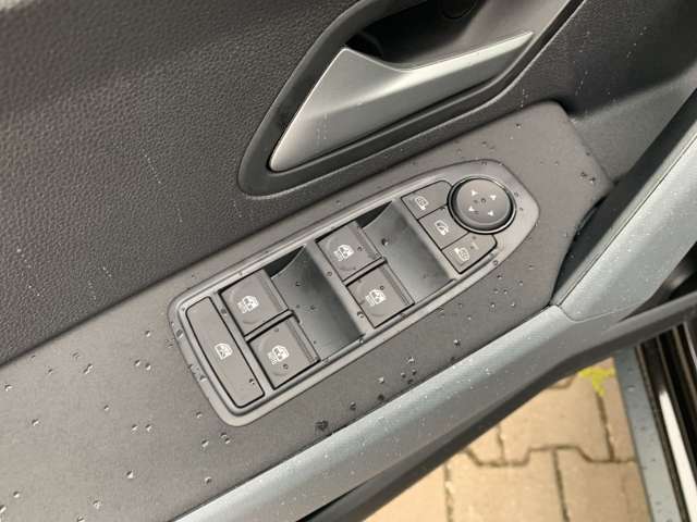 Fahrzeugbild eines Dacia Duster