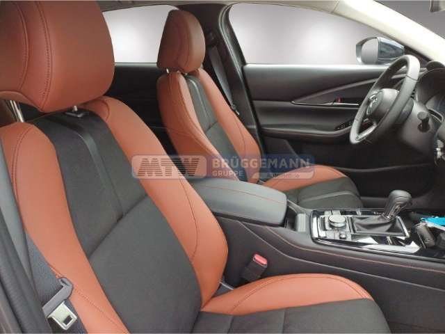 Fahrzeugbild eines Mazda CX-30