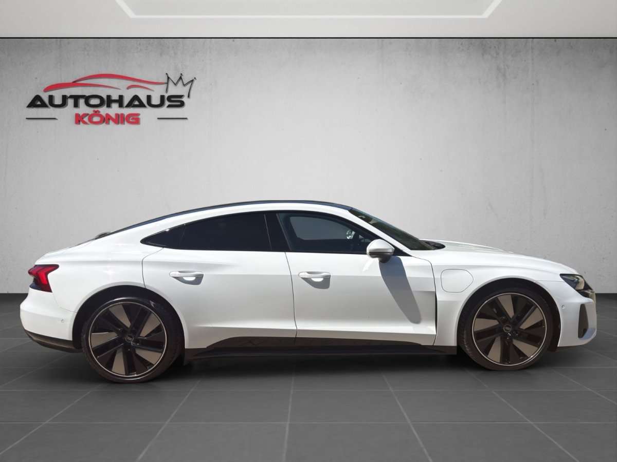 Fahrzeugbild eines Audi e-tron GT