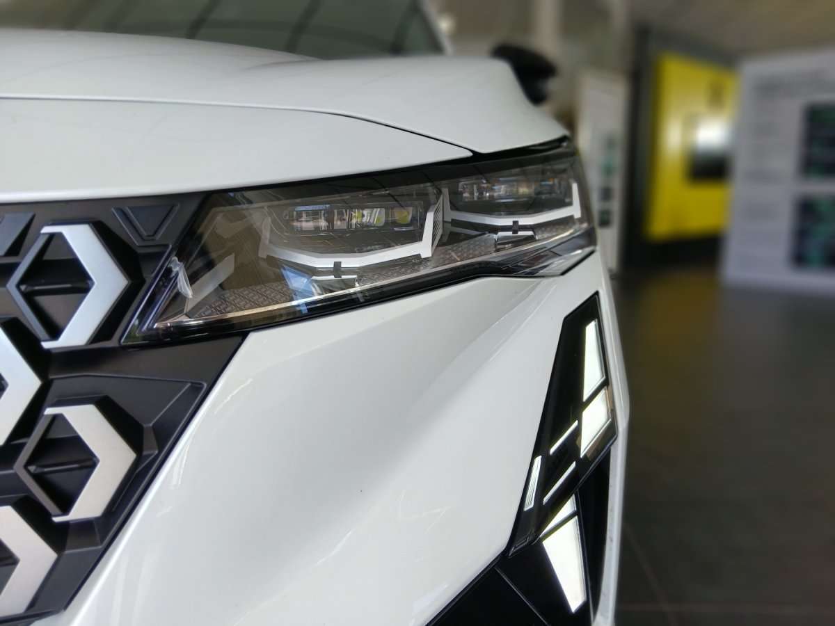 Fahrzeugbild eines Renault Austral
