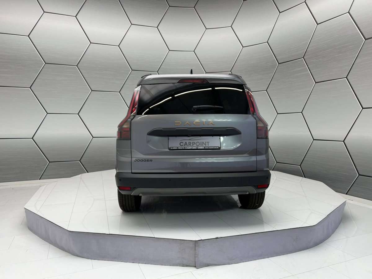 Fahrzeugbild eines Dacia Jogger