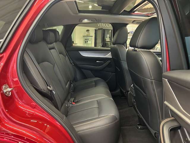 Fahrzeugbild eines Mazda CX-60