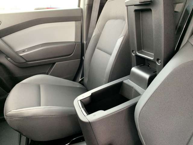 Fahrzeugbild eines Renault Kangoo E-TECH