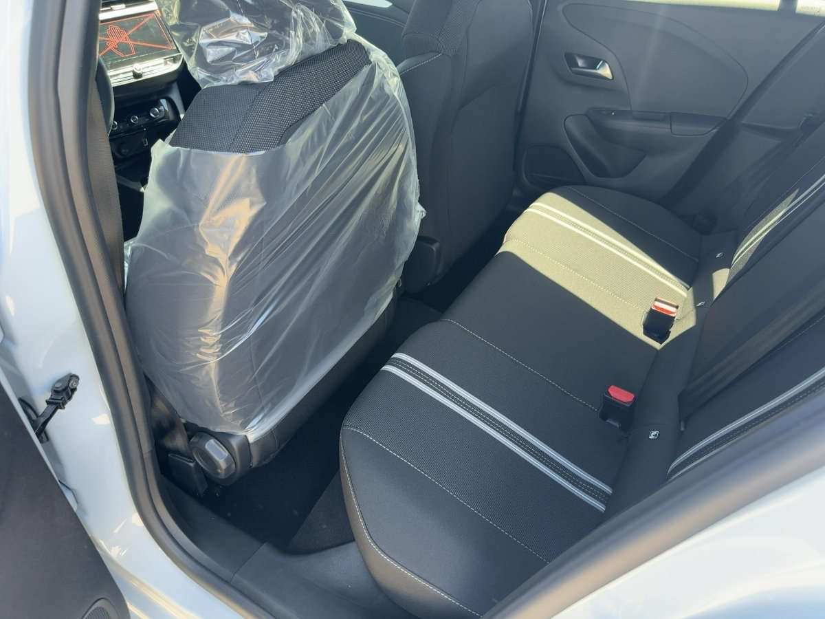 Fahrzeugbild eines Opel Corsa