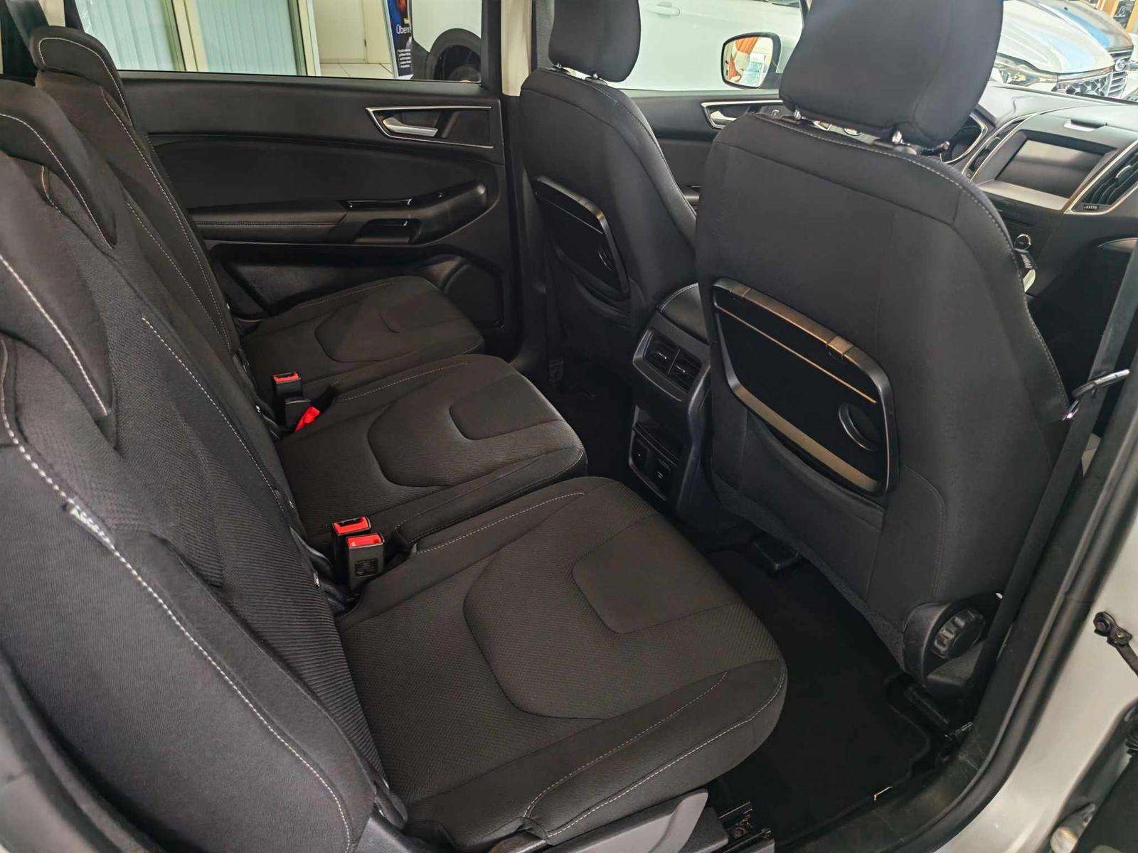 Fahrzeugbild eines Ford S-MAX