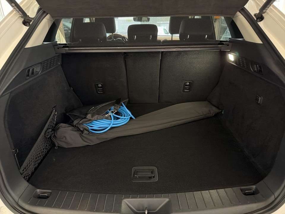 Fahrzeugbild eines Mazda CX-60