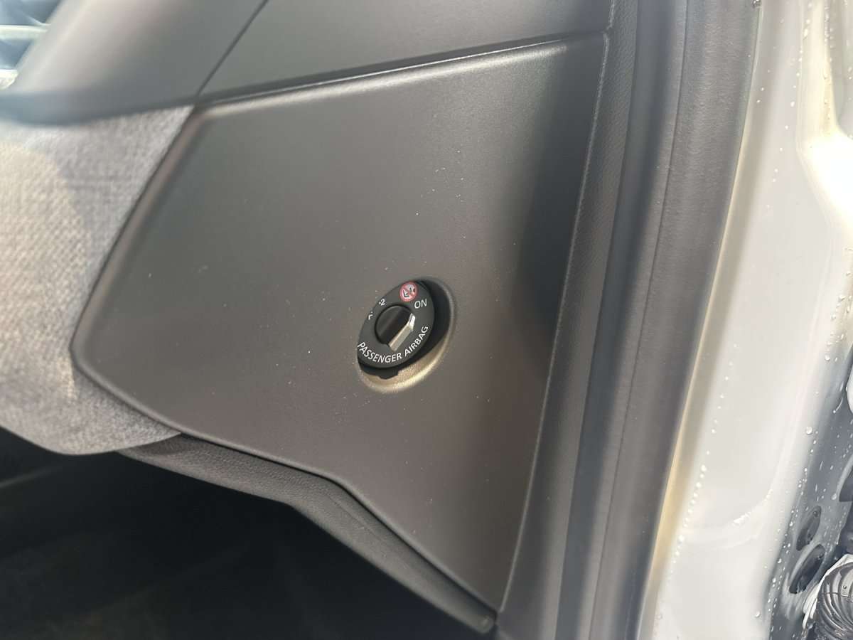 Fahrzeugbild eines Renault Clio