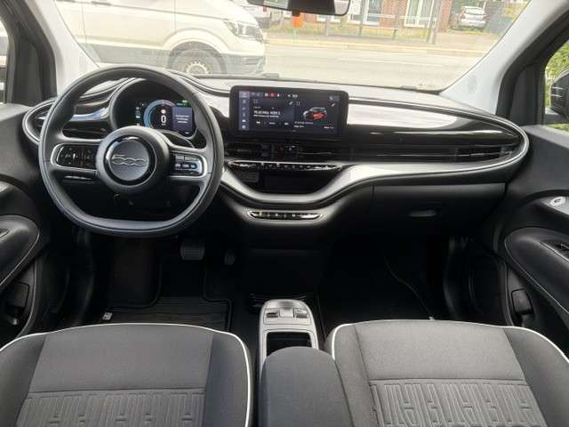 Fahrzeugbild eines Fiat 500