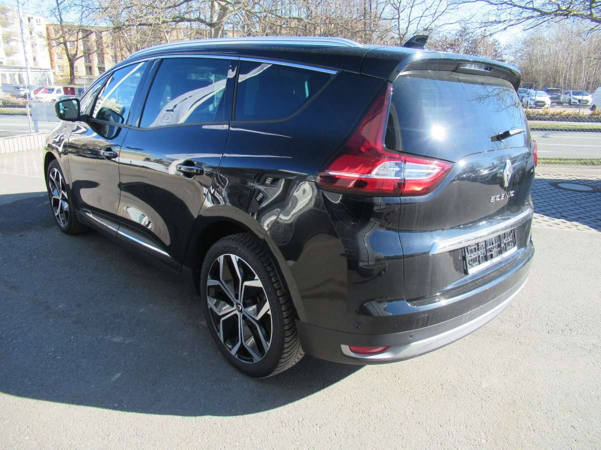 Fahrzeugbild eines Renault Grand Scénic