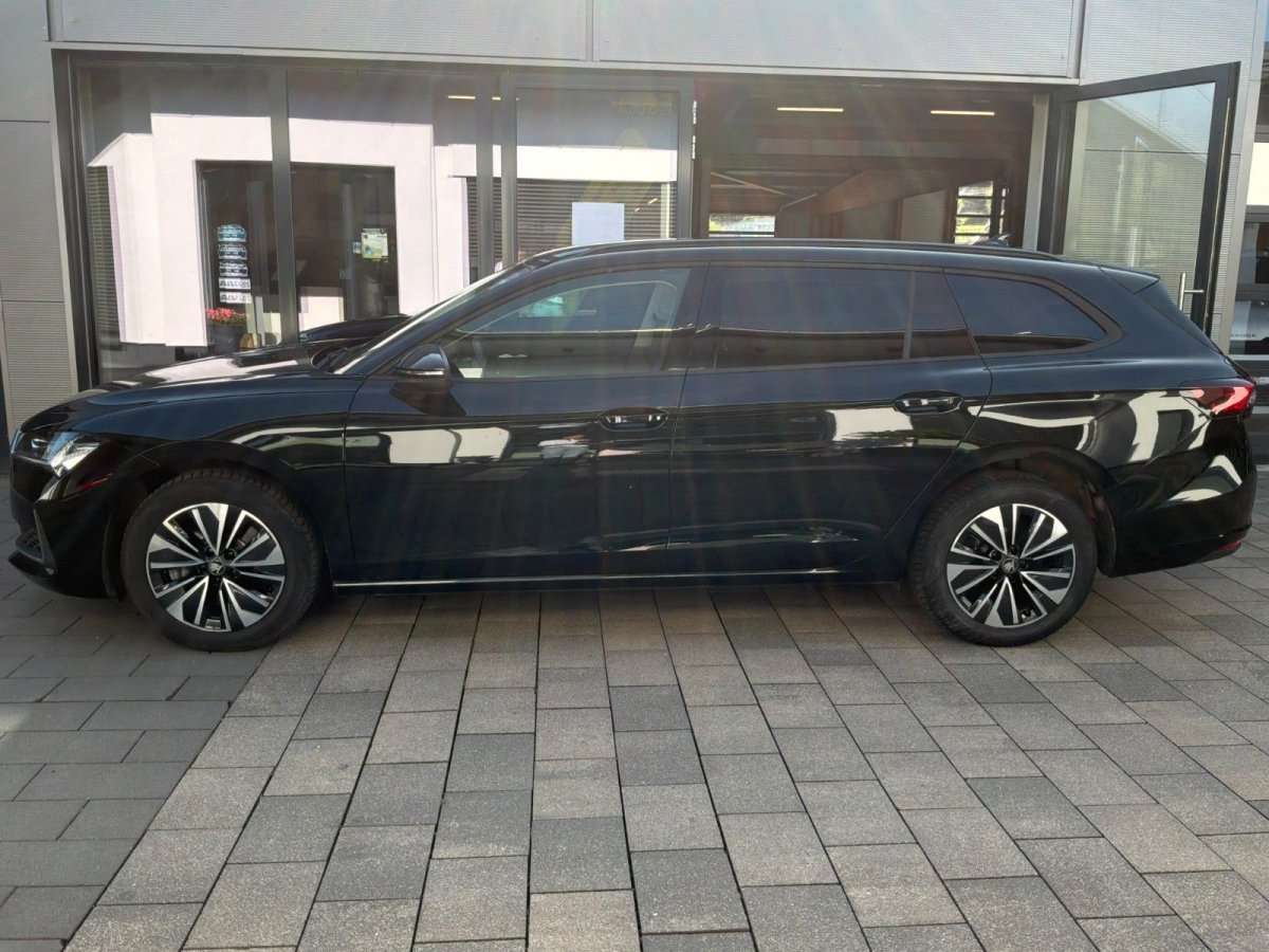 Fahrzeugbild eines Skoda Superb