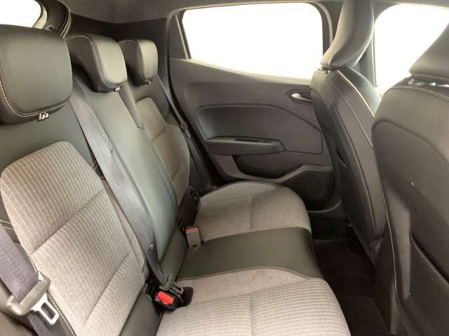 Fahrzeugbild eines Renault Clio