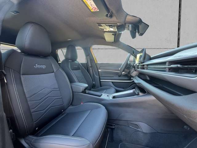 Fahrzeugbild eines Jeep Avenger