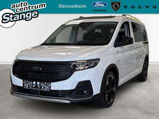 Schräge Frontansicht auf einen Ford Tourneo Connect , freigestellt