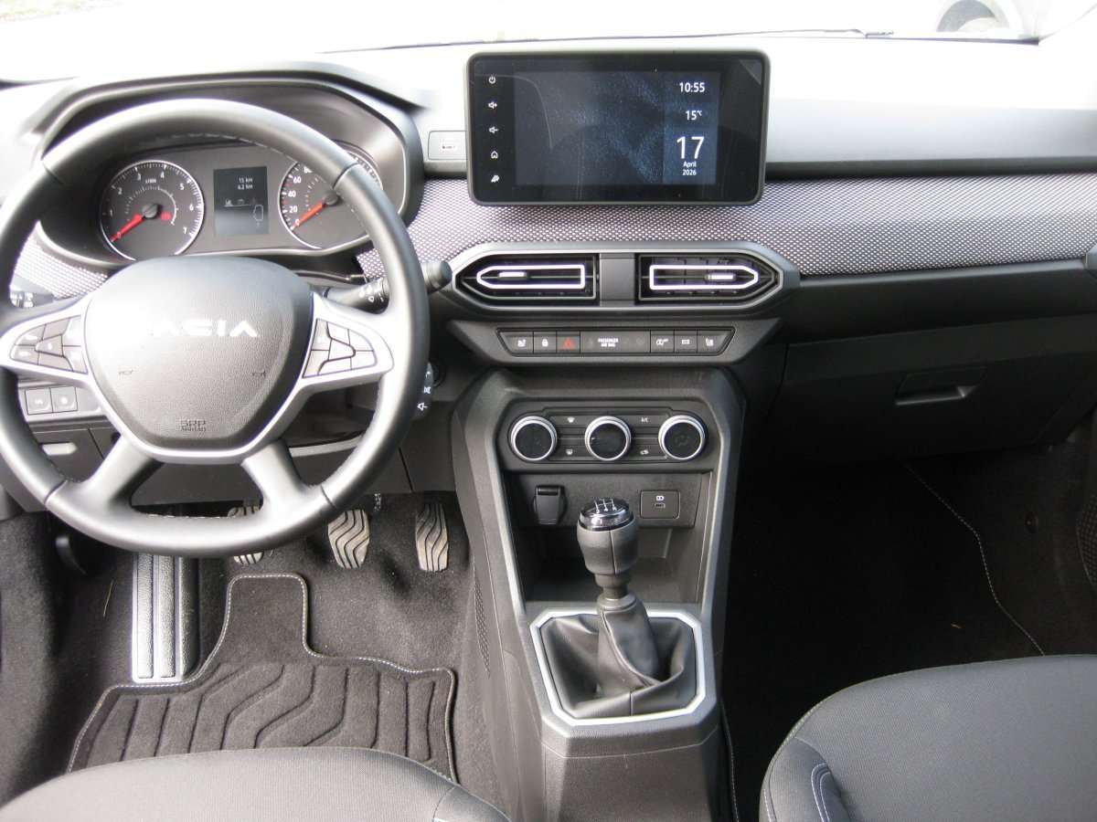 Fahrzeugbild eines Dacia Sandero