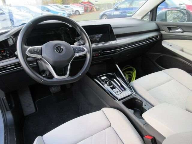 Fahrzeugbild eines Volkswagen Golf
