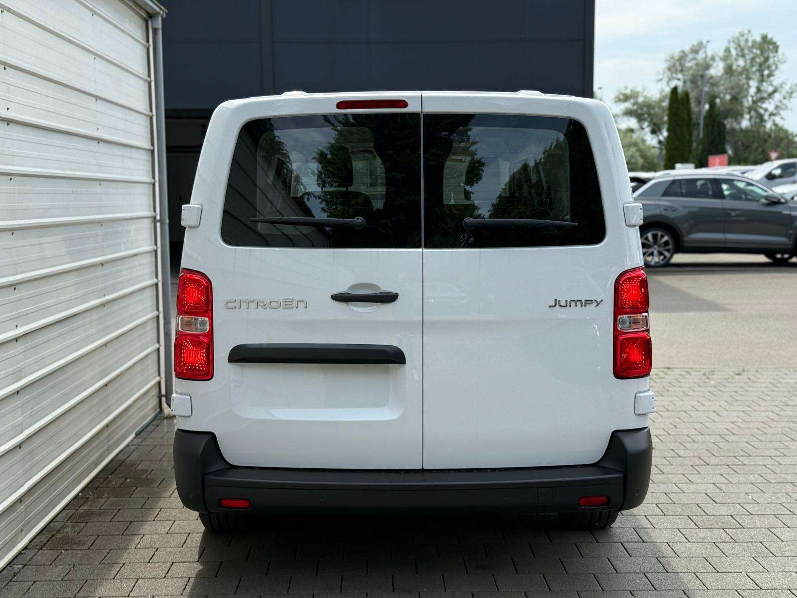 Fahrzeugbild eines Citroën Jumpy