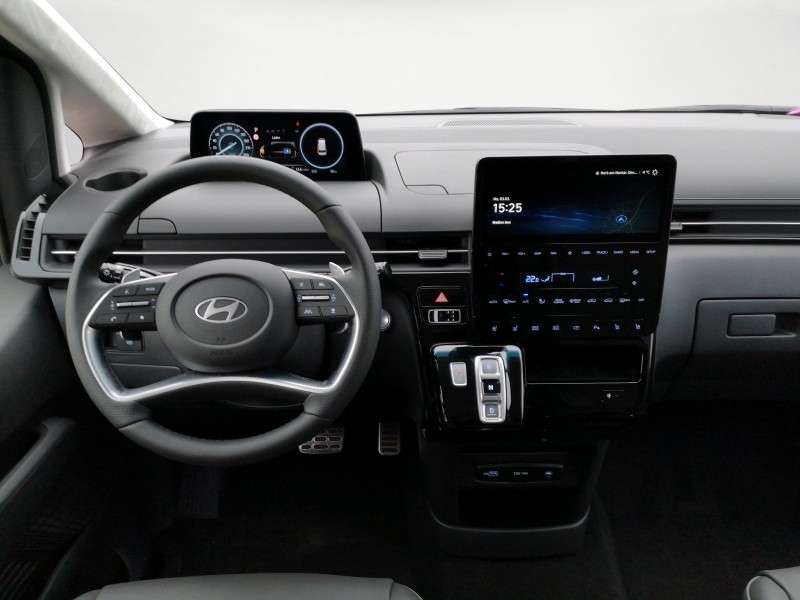 Fahrzeugbild eines Hyundai Staria