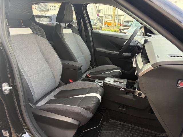 Fahrzeugbild eines Opel Frontera