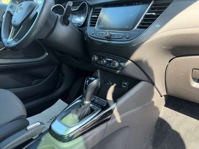 Fahrzeugbild eines Opel Crossland X