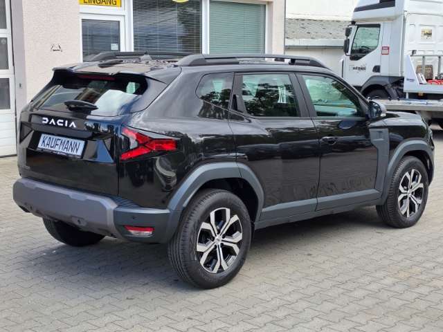 Fahrzeugbild eines Dacia Duster