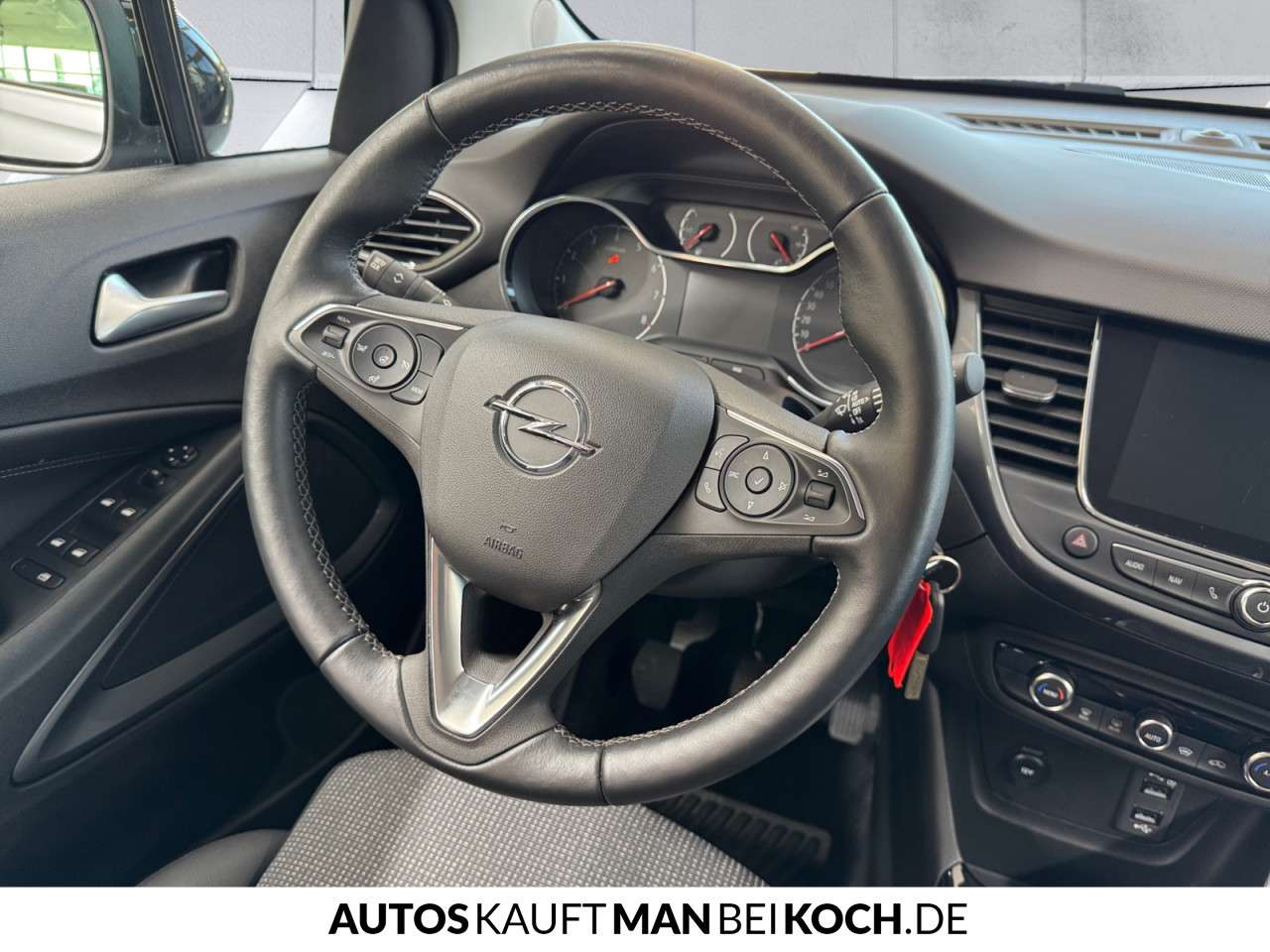 Fahrzeugbild eines Opel Crossland X