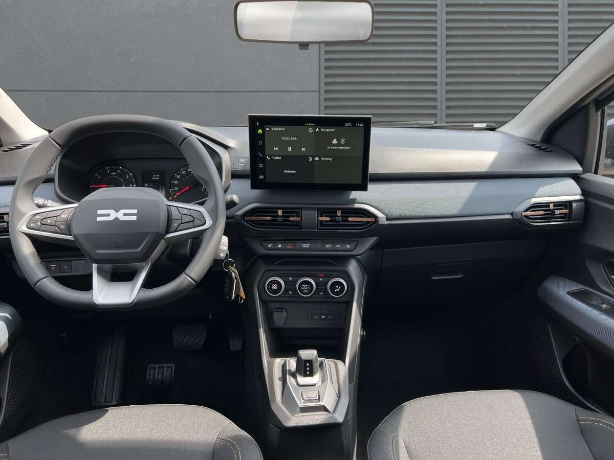 Fahrzeugbild eines Dacia Sandero