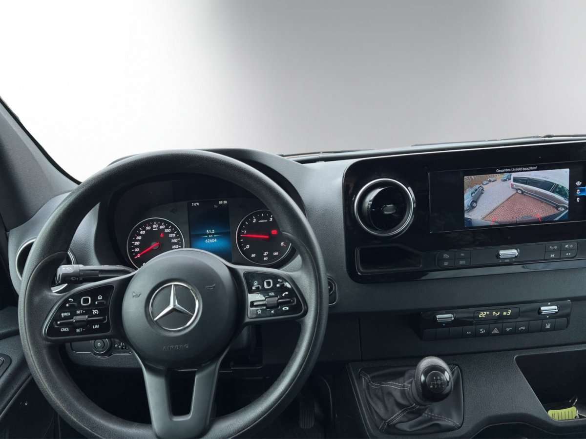 Fahrzeugbild eines Mercedes-Benz Sprinter
