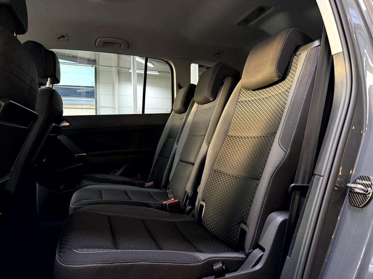 Fahrzeugbild eines Volkswagen Touran