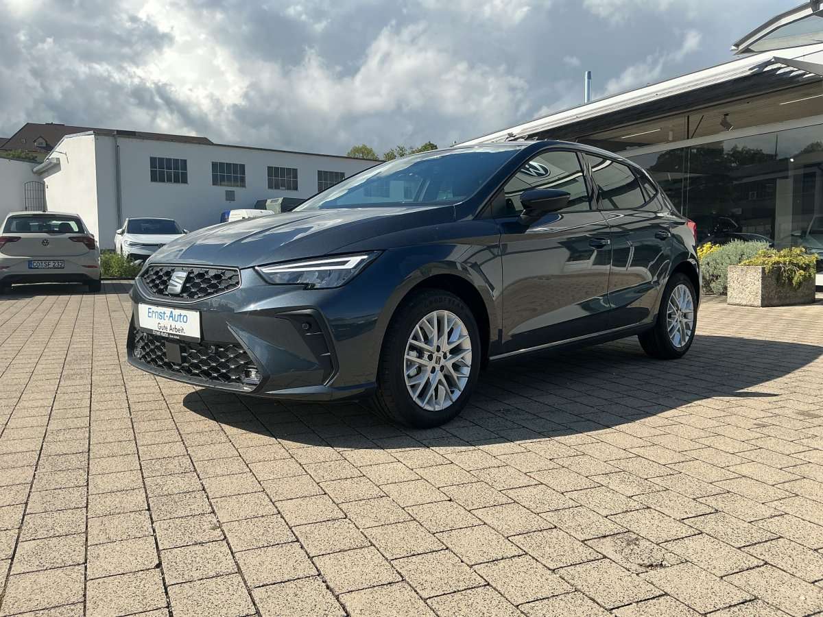 Fahrzeugbild eines SEAT Ibiza