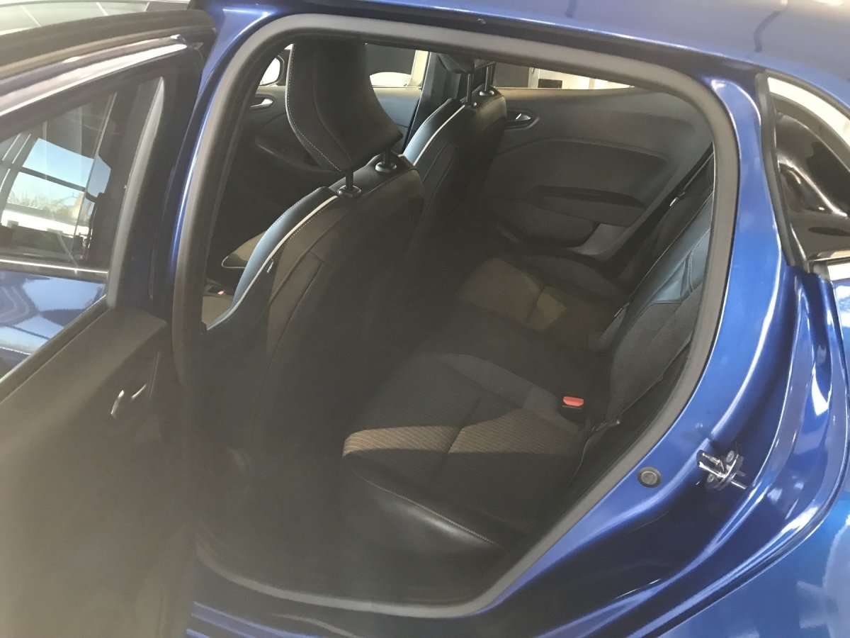 Fahrzeugbild eines Renault Clio