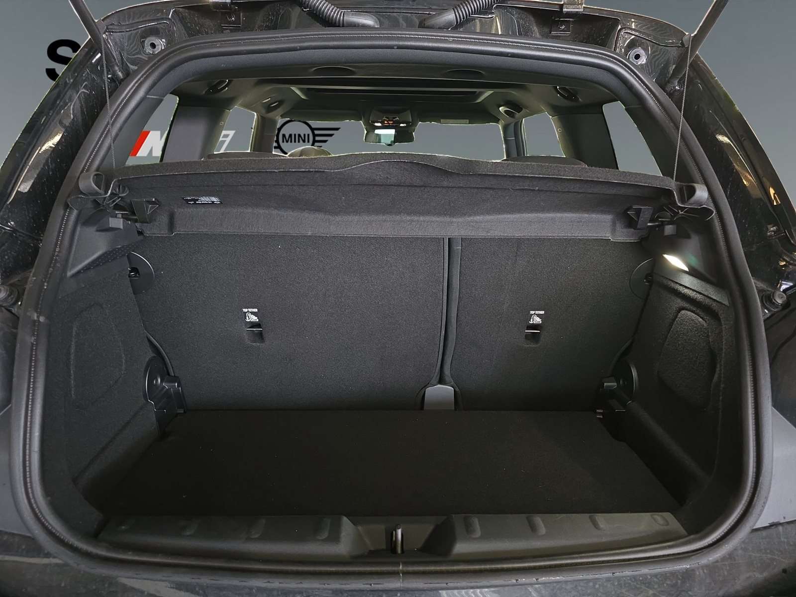 Fahrzeugbild eines MINI COOPER