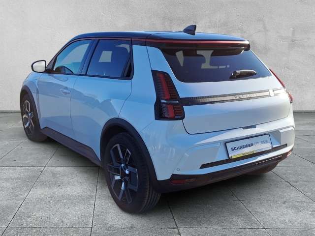 Fahrzeugbild eines Renault 5 E-TECH