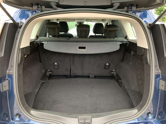 Fahrzeugbild eines Renault Grand Scénic