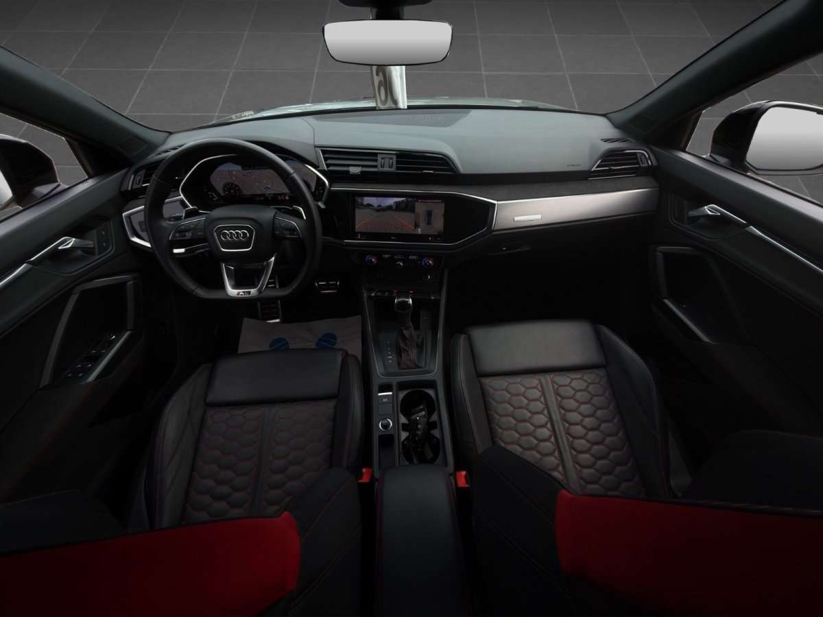 Fahrzeugbild eines Audi RS Q3