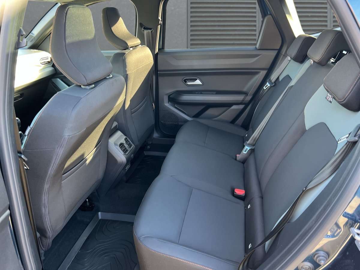 Fahrzeugbild eines Dacia Bigster