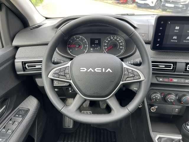 Fahrzeugbild eines Dacia Sandero