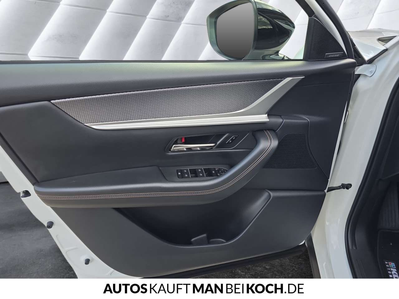 Fahrzeugbild eines Mazda CX-60