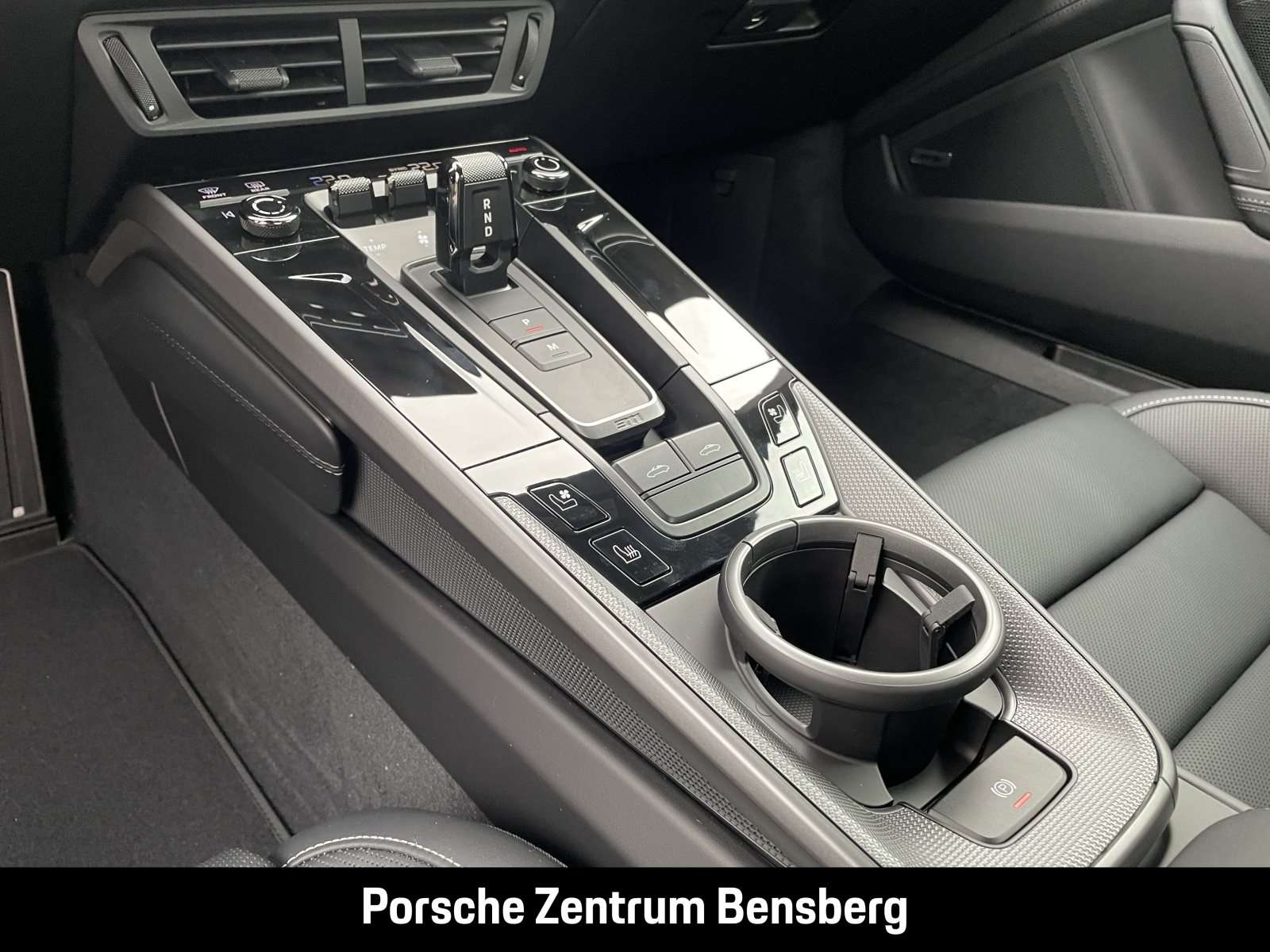 Fahrzeugbild eines Porsche 911