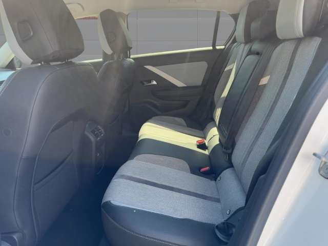 Fahrzeugbild eines Opel Astra